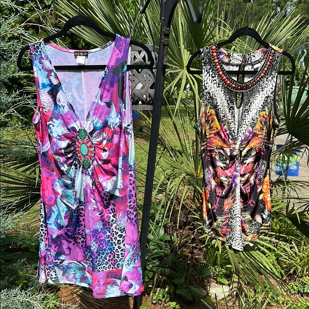 💥VENUS BUNDLE💥Multicolor Sleeveless Dress and Top Bundle -Jewel Accents SZ Large